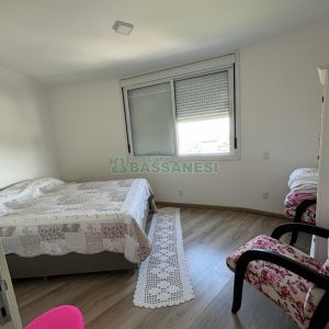 Apto Mobiliado com 137m², 3 dormitórios, 2 vagas, no bairro Centro em Caxias do Sul para Alugar