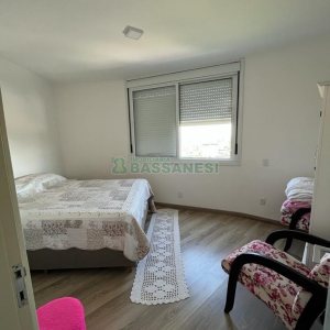 Apto Mobiliado com 137m², 3 dormitórios, 2 vagas, no bairro Centro em Caxias do Sul para Alugar