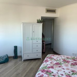 Apto Mobiliado com 137m², 3 dormitórios, 2 vagas, no bairro Centro em Caxias do Sul para Alugar