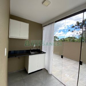 Apartamento com 284m², 3 dormitórios, 2 vagas, no bairro Vila Horn em Caxias do Sul para Comprar