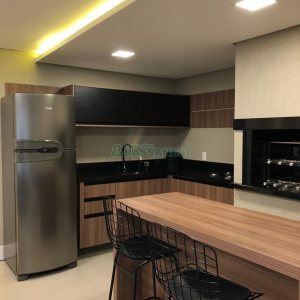 Apartamento com 284m², 3 dormitórios, 2 vagas, no bairro Vila Horn em Caxias do Sul para Comprar