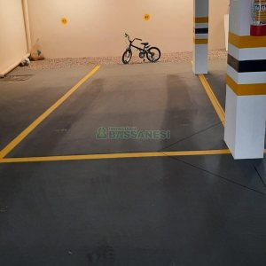 Apartamento com 72m², 2 dormitórios, 1 vaga, no bairro Rio Branco em Caxias do Sul para Comprar