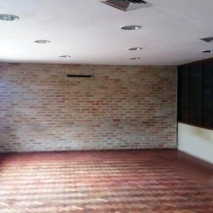 Loja com 526m², no bairro Santa Catarina em Caxias do Sul para Comprar