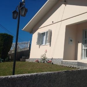 Casa com 100m², 3 dormitórios, no bairro Centro em São Marcos para Comprar