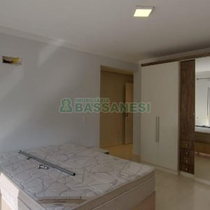 Apto Mobiliado com 122m², 3 dormitórios, 2 vagas, no bairro Panazzolo em Caxias do Sul para Alugar