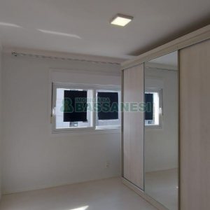 Apto Mobiliado com 122m², 3 dormitórios, 2 vagas, no bairro Panazzolo em Caxias do Sul para Alugar