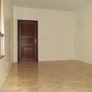 Sala com 41m², no bairro Centro em Caxias do Sul para Alugar