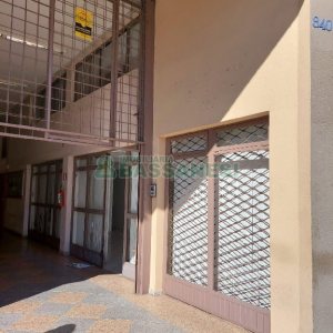 Loja com 164m², 1 vaga, no bairro Rio Branco em Caxias do Sul para Alugar