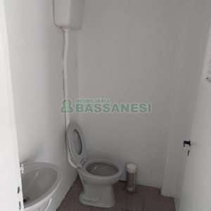 Loja com 164m², 1 vaga, no bairro Rio Branco em Caxias do Sul para Alugar