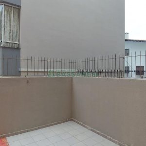 Apartamento com 84m², 2 dormitórios, 2 vagas, no bairro Madureira em Caxias do Sul para Alugar