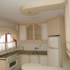 Apartamento com 205m², 3 dormitórios, 2 vagas, no bairro Centro em Caxias do Sul para Alugar