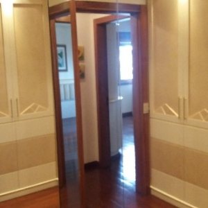 Apartamento com 205m², 3 dormitórios, 2 vagas, no bairro Centro em Caxias do Sul para Alugar
