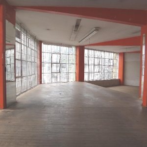 Loja com 176m², no bairro São Pelegrino em Caxias do Sul para Alugar