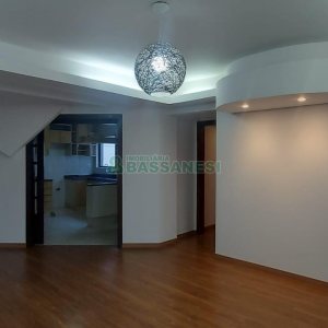 Apartamento com 100m², 2 dormitórios, 1 vaga, no bairro Madureira em Caxias do Sul para Alugar ou Comprar