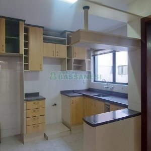 Apartamento com 100m², 2 dormitórios, 1 vaga, no bairro Madureira em Caxias do Sul para Alugar ou Comprar