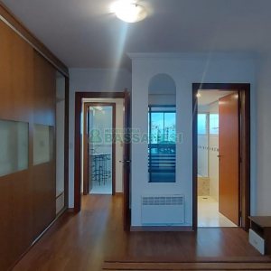 Apartamento com 100m², 2 dormitórios, 1 vaga, no bairro Madureira em Caxias do Sul para Alugar ou Comprar