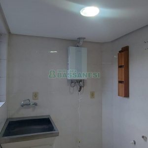 Apartamento com 100m², 2 dormitórios, 1 vaga, no bairro Madureira em Caxias do Sul para Alugar ou Comprar