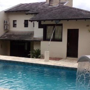 Casa com 220m², 3 dormitórios, 2 vagas, no bairro São Luiz em Caxias do Sul para Comprar