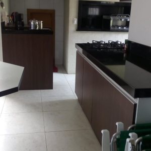 Casa com 220m², 3 dormitórios, 2 vagas, no bairro São Luiz em Caxias do Sul para Comprar