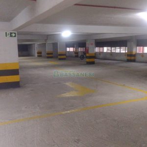 Box com 12m², no bairro Centro em Caxias do Sul para Comprar