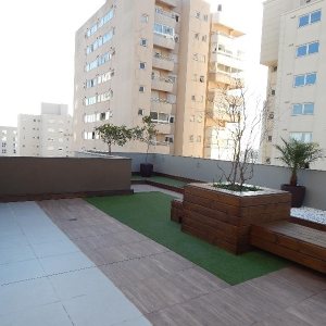 Sala com 270m², 4 vagas, no bairro Panazzolo em Caxias do Sul para Comprar