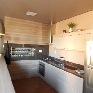 Sala com 270m², 4 vagas, no bairro Panazzolo em Caxias do Sul para Comprar