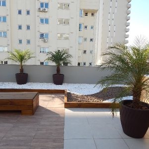 Sala com 270m², 4 vagas, no bairro Panazzolo em Caxias do Sul para Comprar