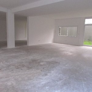 Sala com 270m², 4 vagas, no bairro Panazzolo em Caxias do Sul para Comprar