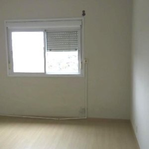 Apartamento com 80m², 2 dormitórios, 2 vagas, no bairro Ana Rech em Caxias do Sul para Comprar