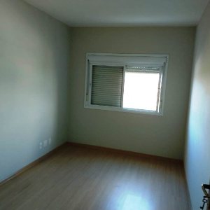 Apartamento com 81m², 2 dormitórios, 2 vagas, no bairro Ana Rech em Caxias do Sul para Comprar