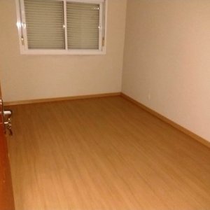 Apartamento com 81m², 2 dormitórios, 2 vagas, no bairro Ana Rech em Caxias do Sul para Comprar