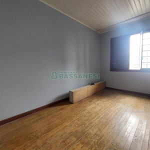Apartamento com 70m², 2 dormitórios, no bairro São Pelegrino em Caxias do Sul para Alugar