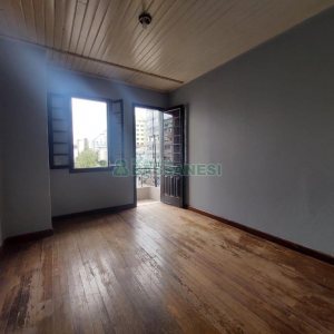 Apartamento com 70m², 2 dormitórios, no bairro São Pelegrino em Caxias do Sul para Alugar