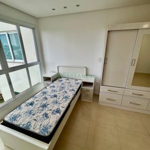 Kitinete com 32m², 1 dormitório, no bairro Petrópolis em Caxias do Sul para Alugar