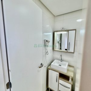 Kitinete com 32m², 1 dormitório, no bairro Petrópolis em Caxias do Sul para Alugar