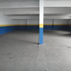 Pavilhão com 180m², no bairro Sagrada Família em Caxias do Sul para Alugar