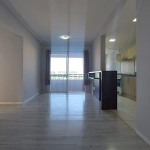 Apartamento com 65m², 2 dormitórios, 1 vaga, no bairro Lourdes em Caxias do Sul para Alugar