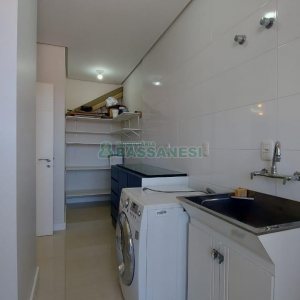 Apto Mobiliado com 163m², 3 dormitórios, 2 vagas, no bairro Cruzeiro em Caxias do Sul para Comprar