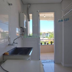 Apto Mobiliado com 163m², 3 dormitórios, 2 vagas, no bairro Cruzeiro em Caxias do Sul para Comprar