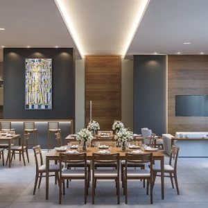 Apartamento com 279m², 4 dormitórios, 4 vagas, no bairro Centro em Caxias do Sul para Comprar