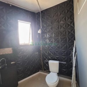 Loja com 94m², 3 vagas, no bairro Bela Vista em Caxias do Sul para Alugar