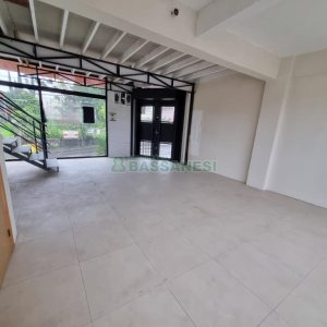 Loja com 98m², 3 vagas, no bairro Bela Vista em Caxias do Sul para Alugar