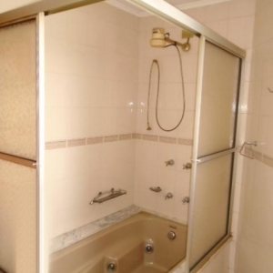 Apartamento com 212m², 3 dormitórios, 2 vagas, no bairro Rio Branco em Caxias do Sul para Comprar