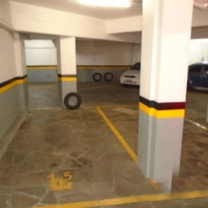 Apartamento com 212m², 3 dormitórios, 2 vagas, no bairro Rio Branco em Caxias do Sul para Comprar