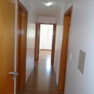 Apartamento com 115m², 3 dormitórios, 2 vagas, no bairro Pio X em Caxias do Sul para Alugar