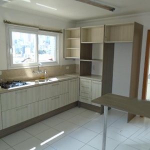 Apartamento com 115m², 3 dormitórios, 2 vagas, no bairro Pio X em Caxias do Sul para Alugar