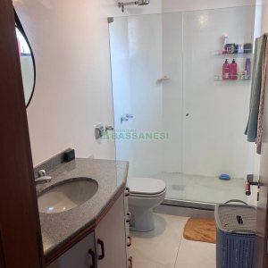 Apto/Cobertura com 230m², 3 dormitórios, 2 vagas, no bairro Centro em Caxias do Sul para Comprar