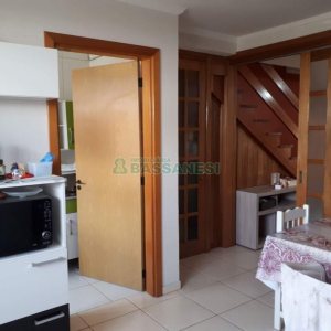 Sobrado com 95m², 3 dormitórios, no bairro São Luiz em Caxias do Sul para Comprar