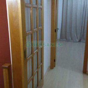 Sobrado com 95m², 3 dormitórios, no bairro São Luiz em Caxias do Sul para Comprar