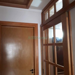 Sobrado com 95m², 3 dormitórios, no bairro São Luiz em Caxias do Sul para Comprar